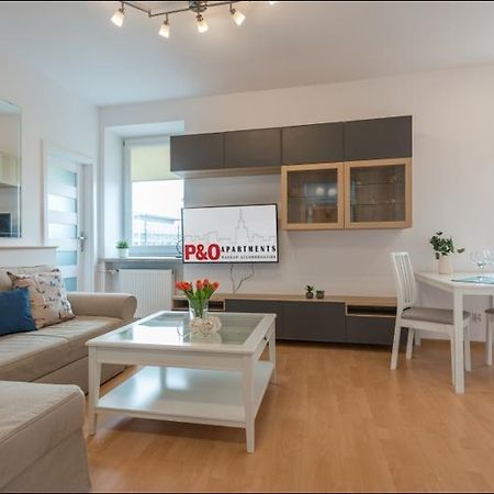 P&O Apartments Bialobrzeska Warschau Buitenkant foto